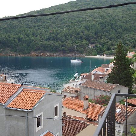 Apartment Surdic Valun Kültér fotó