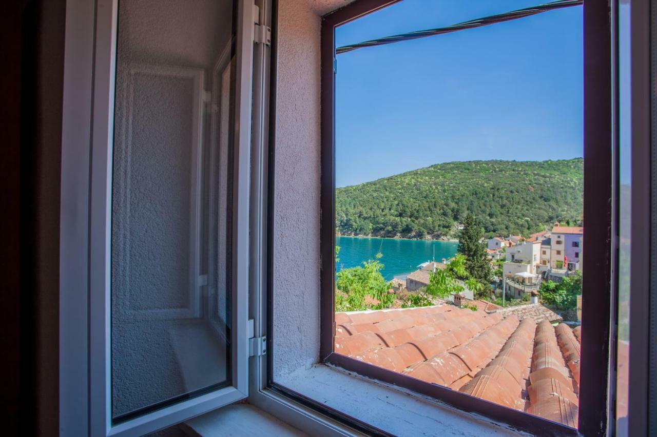 Apartment Surdic Valun Kültér fotó