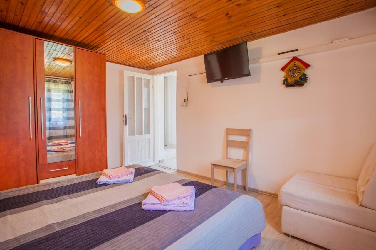 Apartment Surdic Valun Kültér fotó