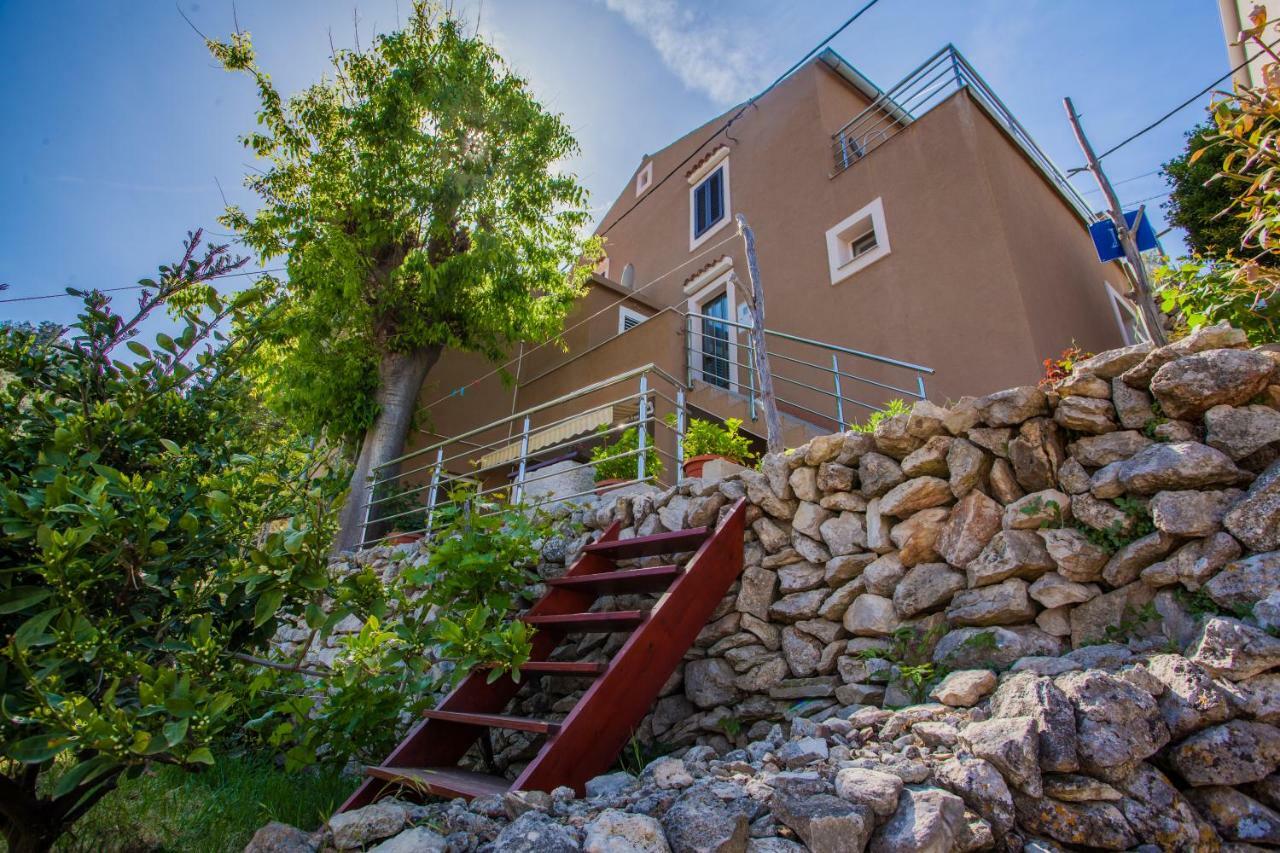 Apartment Surdic Valun Kültér fotó