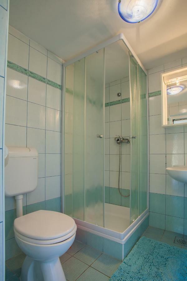 Apartment Surdic Valun Kültér fotó